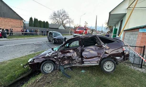 В Чиколе в результате ДТП погибли водитель «Лады Калины» и пассажирка