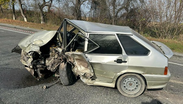 На трассе Владикавказ-Алагир произошла автомобильная авария со смертельным исходом