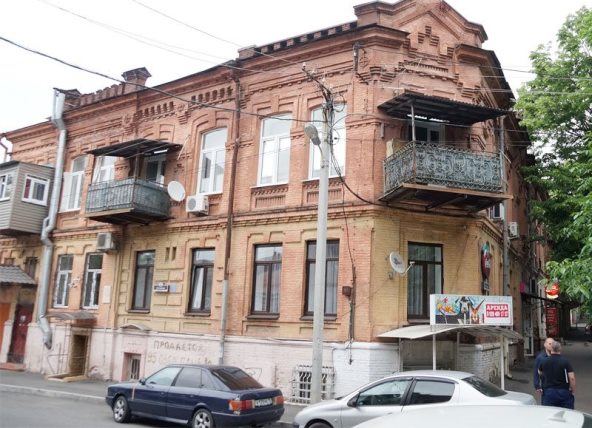 Махачкала и Владикавказ оказались в лидерах по росту цен на квартиры.