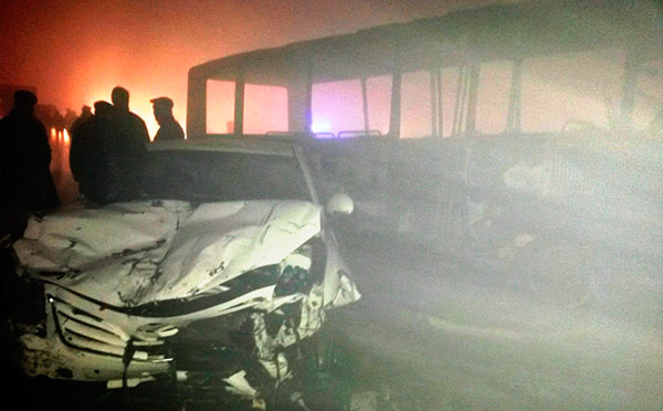 В Кабардино-Балкарии на трассе «Кавказ» 17 автомобилей попали в ДТП. Четверо погибших