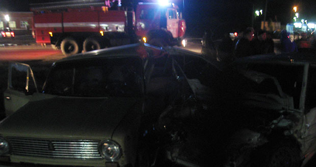 В районе Эльхотово столкнулись три автомобиля «Жигули»