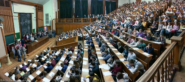 Владикавказ оказался во второй лиге и в образовании
