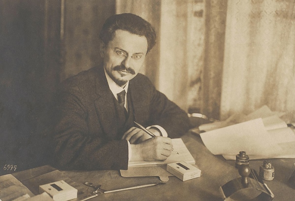 14-Троцкий-1а