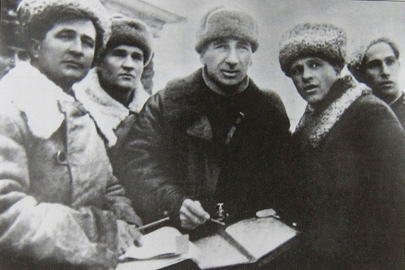 25--ПЛИЕВ-и-ДОВАТОР-1а