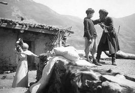 «120-летний старик-осетин играет мастерски»